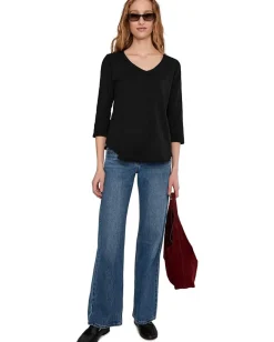 Shirts & Tops|Shirts & Tops|Mod-o-doc 3/4 Sleeve V-Neck Tee with Curved Hem Black1