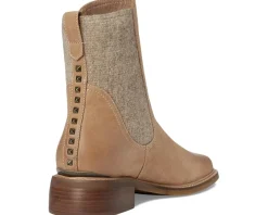 Donald Pliner Autumn Camel Hot