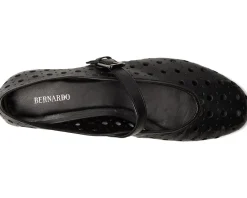 Bernardo Borden Perf Black Hot