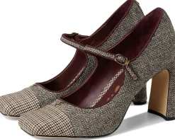 Women Circus NY by Sam Edelman Elora