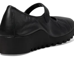 Aetrex Flats<Joanne Black