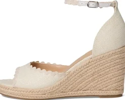 Bandolino Kendri Ivory Online