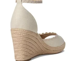 Bandolino Kendri Ivory Online