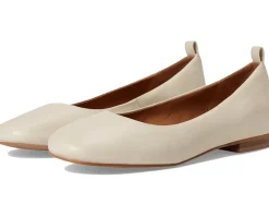 SoftWalk Flats<Kiris Ivory