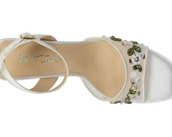 Blue by Betsey Johnson kirra Ivory Hot