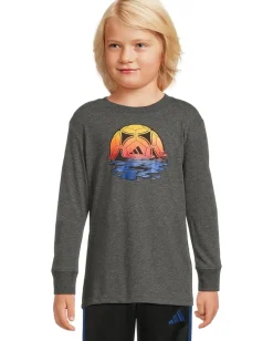 adidas Kids Clothing<Long Sleeve Sport Graphic Heather Tee (Toddler/Little Kid) Dark Grey Heather