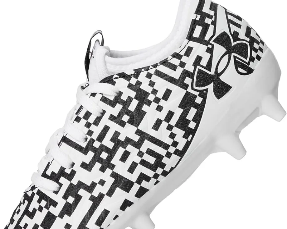 Under Armour Kids Shoes<Magnetico Select 5 Jr Soccer Cleats (Littile Kid/Big Kid) Black/White/Black