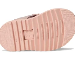 Dr. Martens Kid's Collection Marlowe Hearts (Little Kid/Big Kid) Powder Pink New