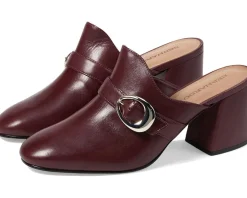 Women Bernardo Natasia