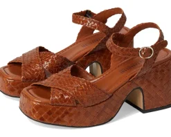 Women La Canadienne Pico