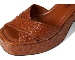 Women La Canadienne Pico