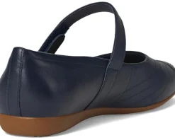 Trotters Flats<Sherese Navy