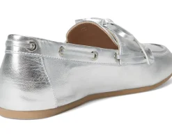 Stuart Weitzman Flats<Tinsley Moccasin Silver
