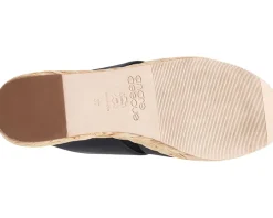 Andre Assous Women's Calesa New