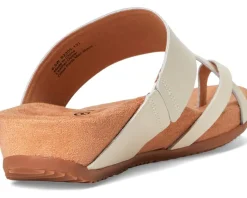 SoftWalk Sandals|Sandals<Women's Blaine