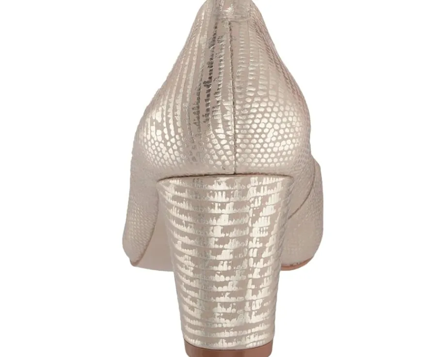 Women Walking Cradles Women's Samantha