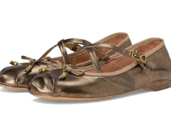 Women Circus NY by Sam Edelman Zuri